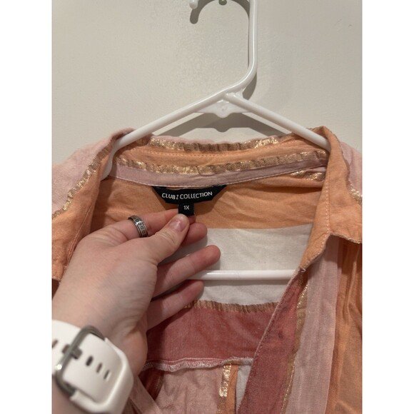 Club Z Collection Metallic Vertical Striped Button Down Top 1X - Picture 2 of 3